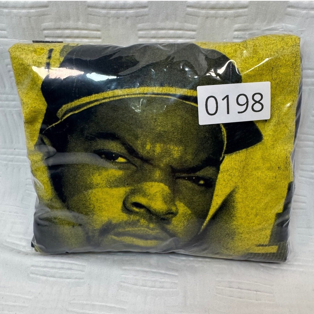Ice Cube Graphic T-Shirt / Size Medium / Sku 0198 - Picture 7 of 7